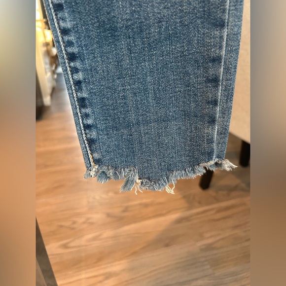 ✨Levi's 711 skinny Distressed Ankle Jeans in Blue - Picture 9 of 13